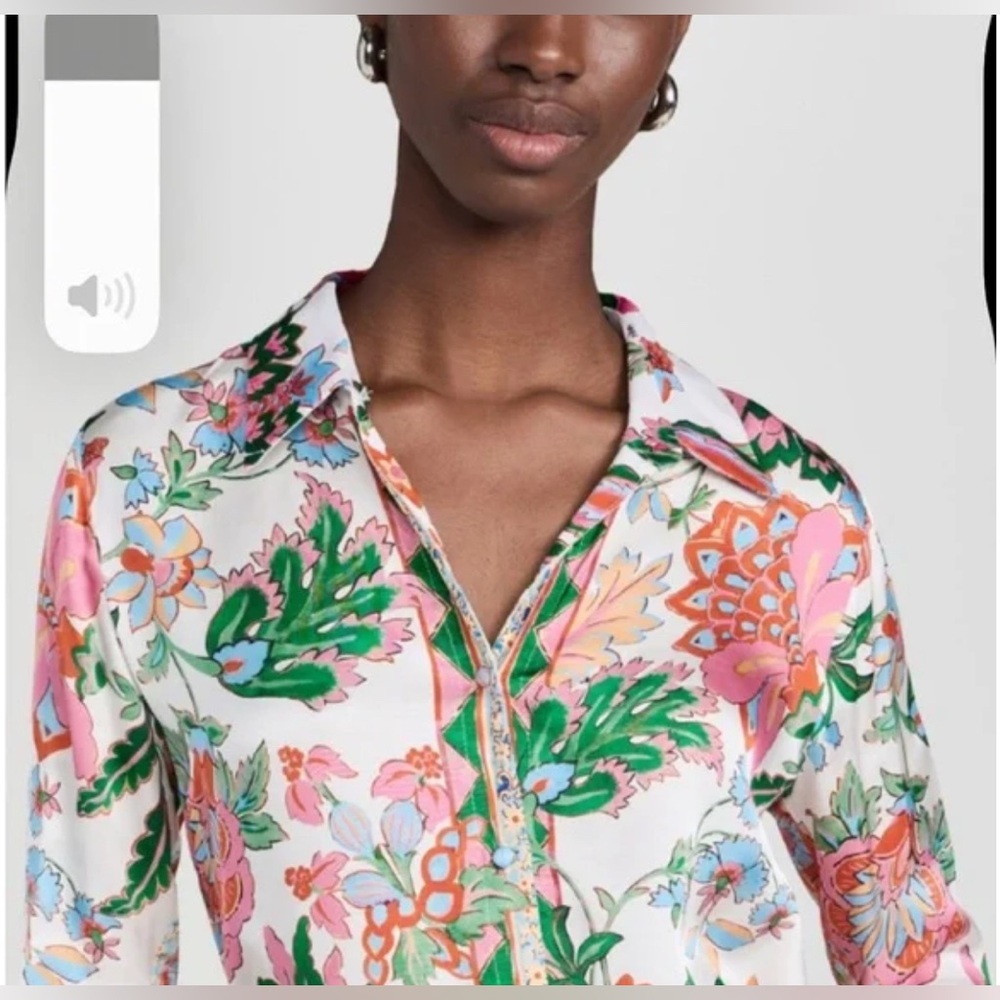 NWT MISA Los Angeles button up blouse- size small